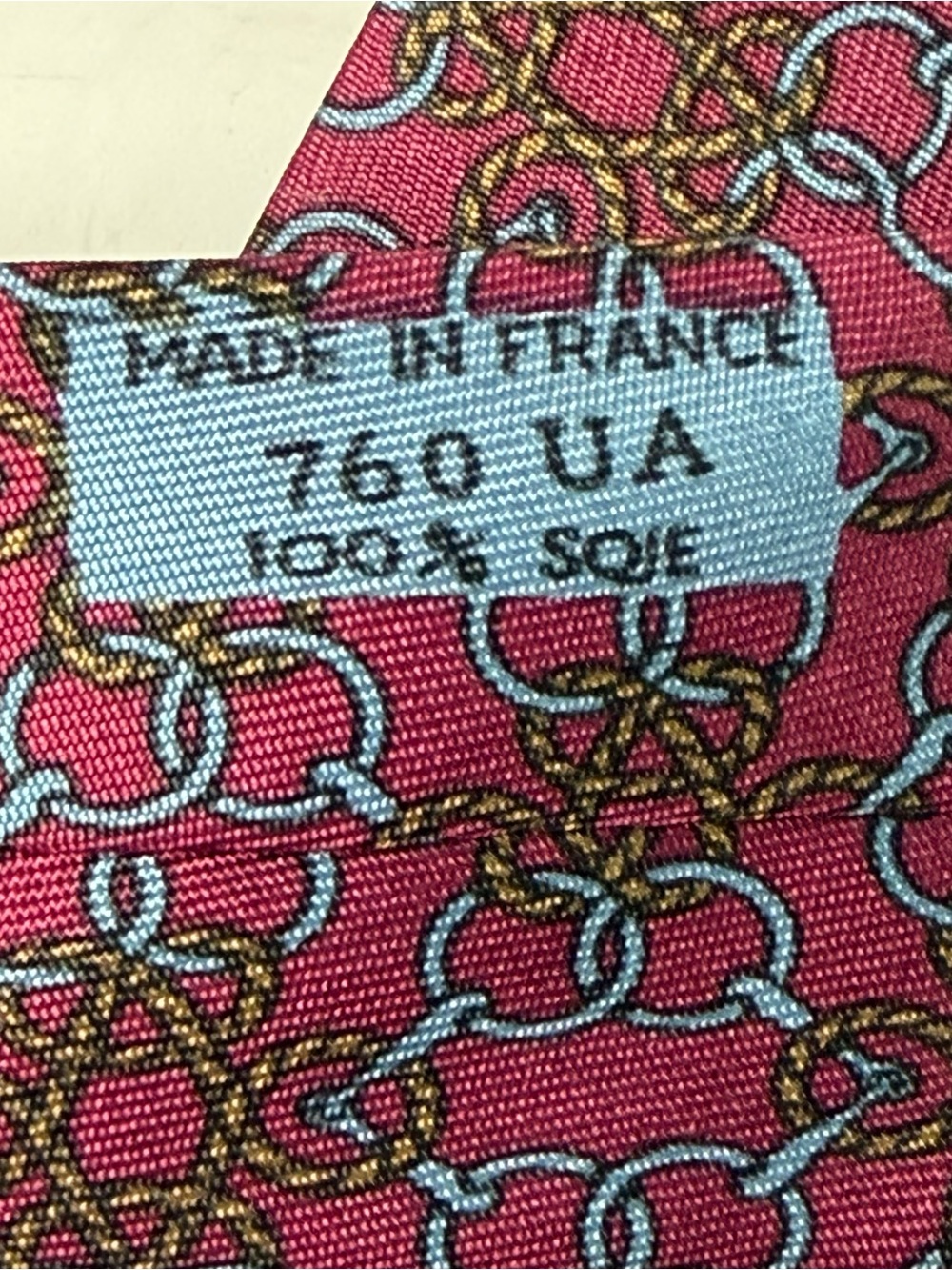 Hermes Men’s Silk Interlocking Horse Bit Pattern Tie Burgundy, Light Blue 760 UA - Picture 7 of 7